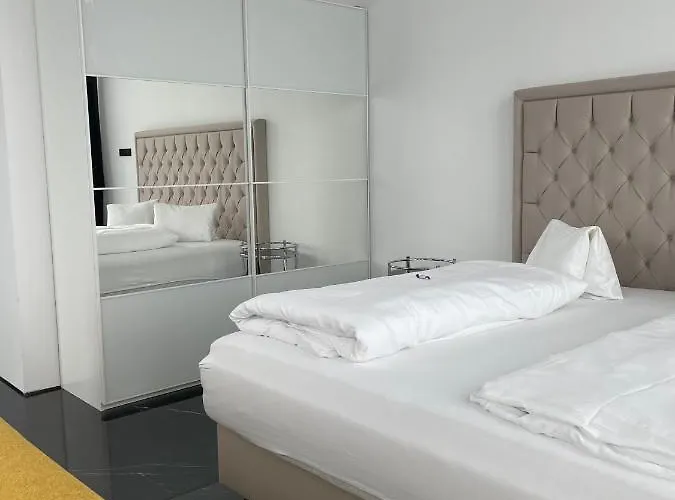 Sleepwell24 Hotel 4*